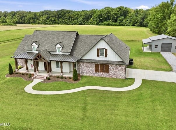 901 Sharon Road, Canton, MS 39046