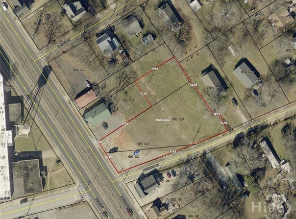 810 S Broad Street, Commerce, GA 30529