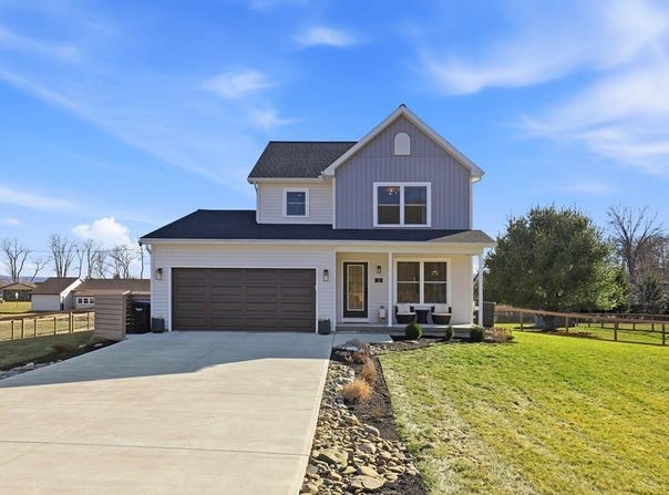 22 Wilcox Estates Dr, Waverly, NY 14892