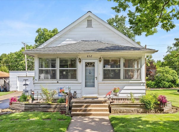 832 E Jefferson Street, Morris, IL 60450