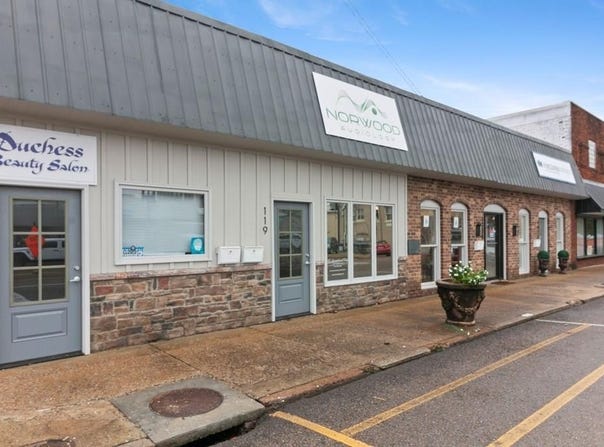 117 E Wood St, PARIS, TN 38242