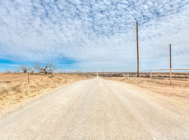 12487 CR 4102, Hermleigh, TX 79526