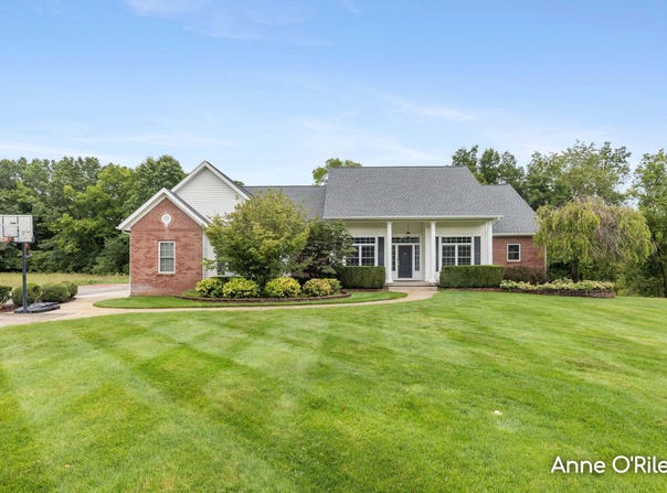 2060 Dakota Trail, Hastings, MI 49058