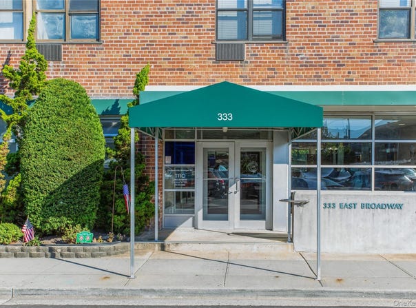 333 E Broadway, Long Beach, NY 11561
