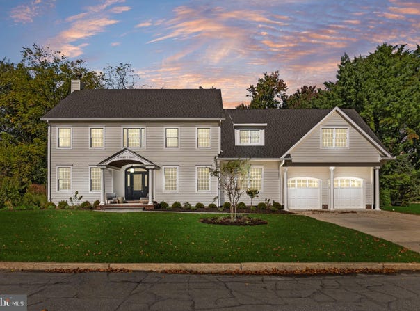 31 E ELM Avenue, HADDONFIELD, NJ 08033