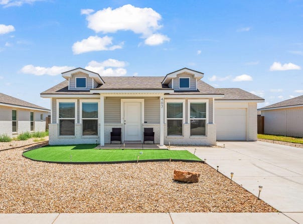 407 E 30th Street, Wolfforth, TX 79382