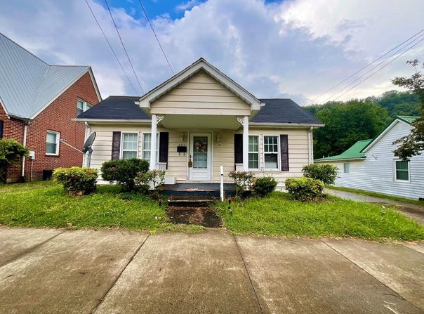 471 Hambley, Pikeville, KY 41501