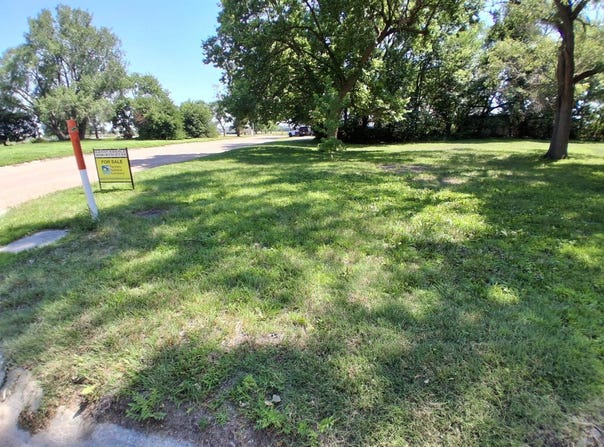 4th Street, Sargent, NE 68874