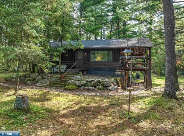 4965 Waisanen Rd, Embarrass, MN 55732