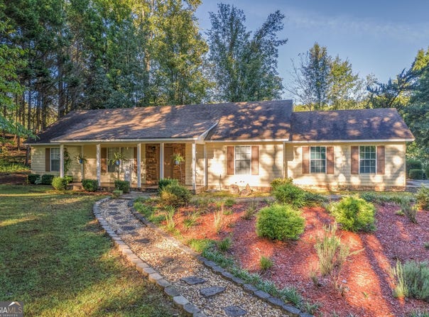 4324 Pine Vale Road, Gainesville, GA 30507