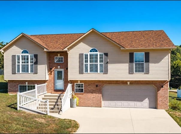 164 Ridgeview Drive, St Robert, MO 65584