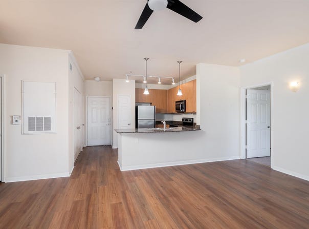 1901 5TH AVENUE, TUSCALOOSA, AL 35401