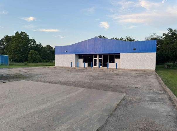 820 N MAIN, Brinkley, AR 72021