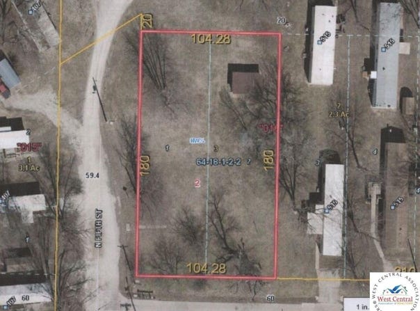 501 E Pine Street, Clinton, MO 64735
