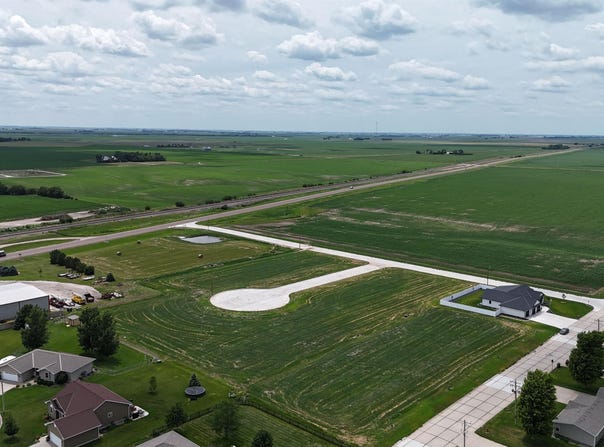 Wall Circle Drive lot: 2, Hampton, NE 68843