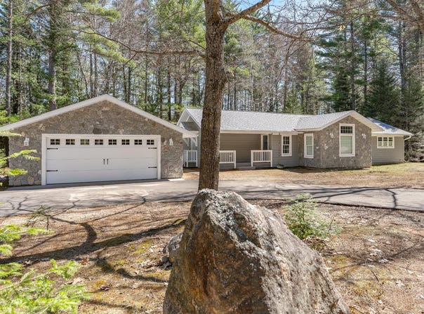 1174 ZEMAN RD, Eagle River, WI 54521