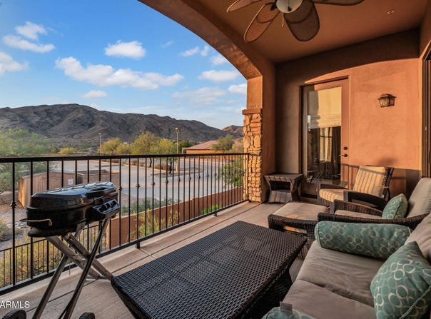 15550 S 5TH Avenue, Phoenix, AZ 85045