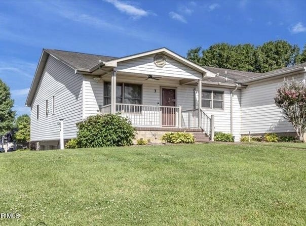 204 Hunter Hills Circle, Bristol, TN 37620