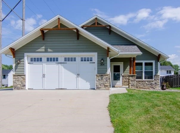 304 SPENCER Street, GREEN BAY, WI 54303