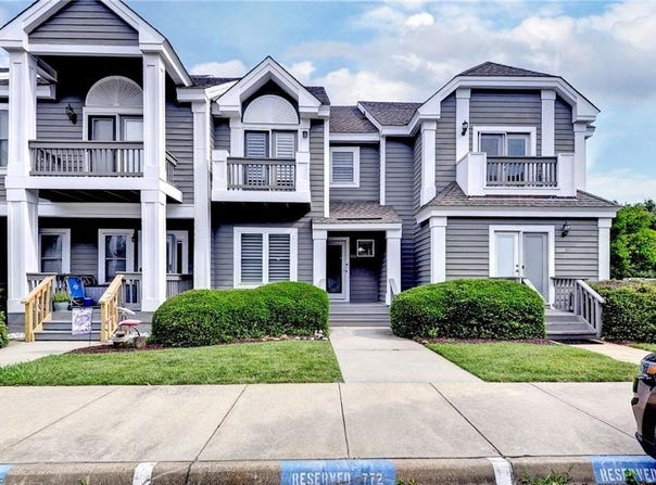 1030 Porte Harbour Arch, Hampton, VA 23664