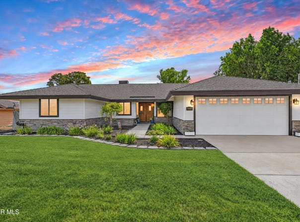 22904 Clover Spring Place, Tehachapi, CA 93561
