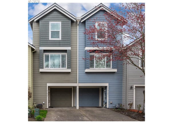 21837 NE LARKSPUR Ln, Fairview, OR 97024