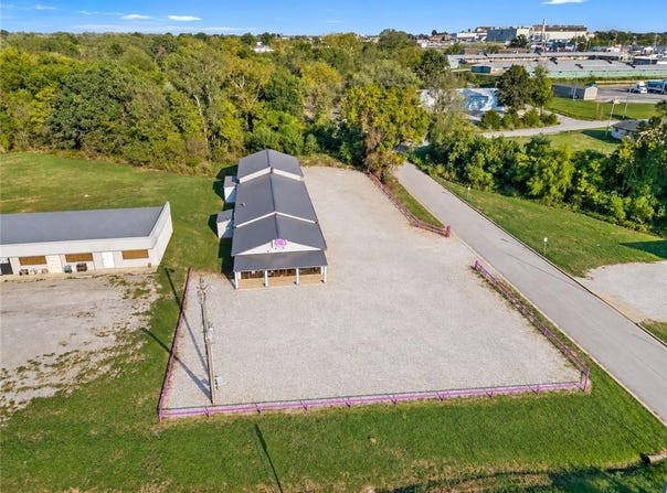 200.5 N Centennial Boulevard, Nevada, MO 64772