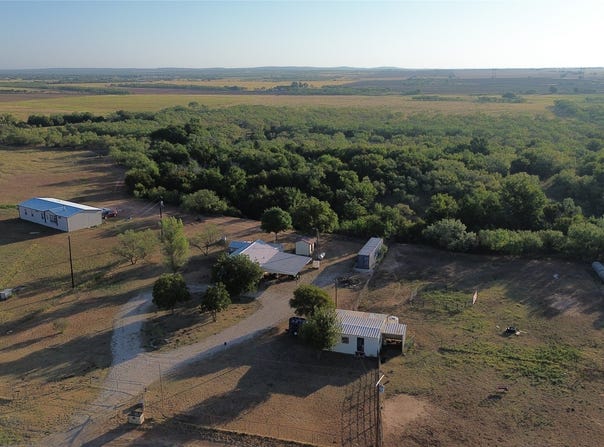 801 State Highway 153, Wingate, TX 79566