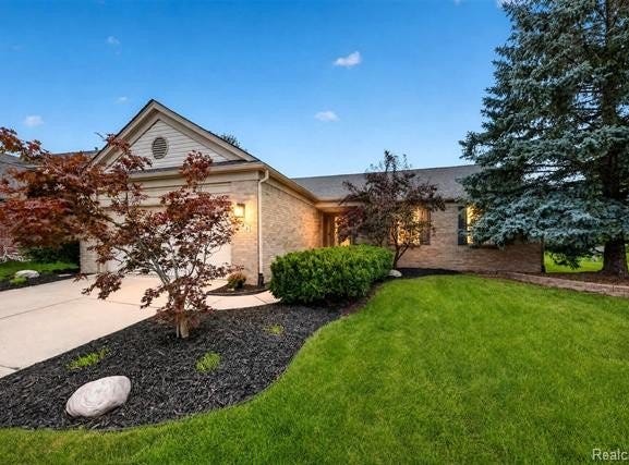 4240 Sherwood Circle, Canton Twp, MI 48188