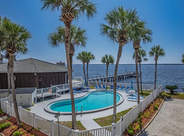 2289 Surf Road, Panacea, FL 32346