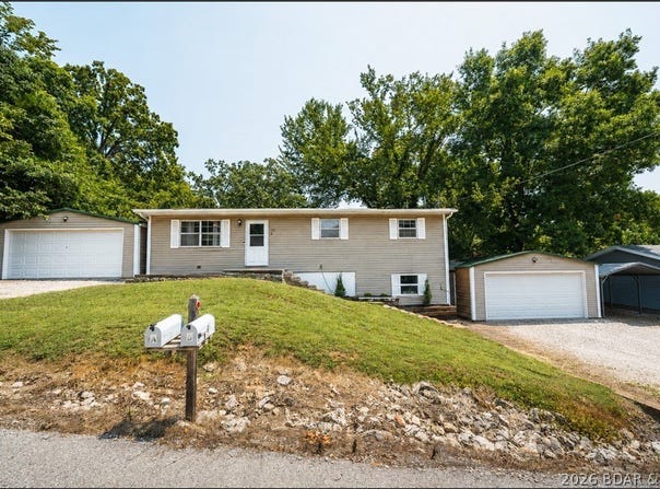 14 Leisure Road, Eldon, MO 65026