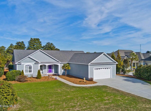 105 Alexandra Court, Morehead City, NC 28557