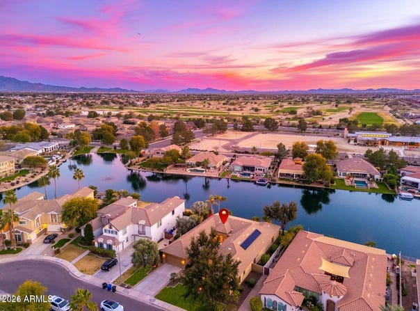 445 E LYNX Way, Chandler, AZ 85249