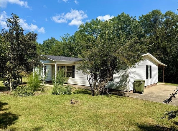 185 Marlin Boulevard, Mount Airy, NC 27030