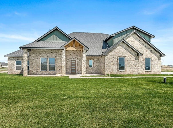 9408 BETHPAGE Avenue, Amarillo, TX 79119