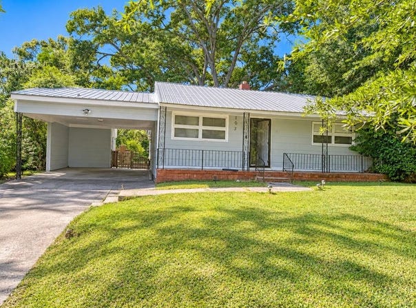 103 Candler Ct, Eatonton, GA 31024