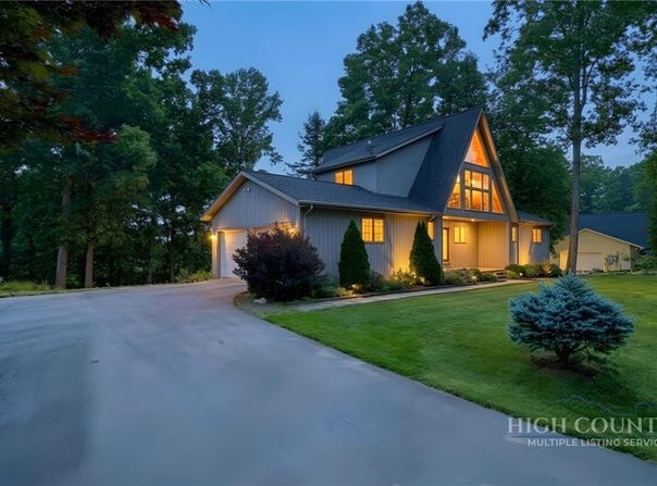 198 Hickory Hill Circle, Spruce Pine, NC 28777