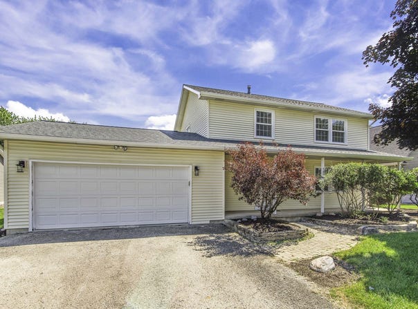 481 Lasalle Drive, Lake Holiday, IL 60552