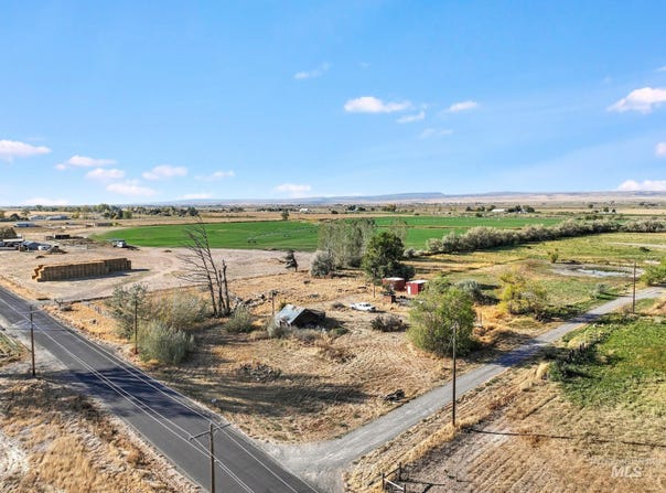 2228 E 1775 S, Gooding, ID 83330