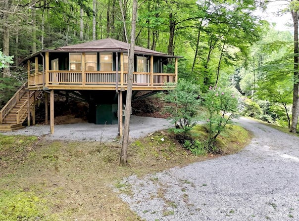475 Mountain Forest Estate, Sylva, NC 28779