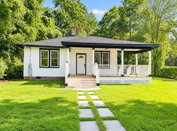 203 E George Street, Saint George, SC 29477