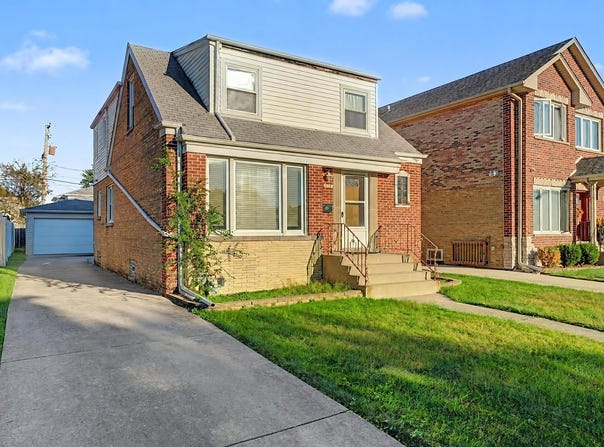 5137 N Oketo Avenue, Harwood Heights, IL 60706