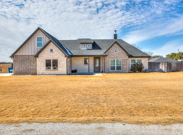 211 Calypso Lane, San Angelo, TX 76905