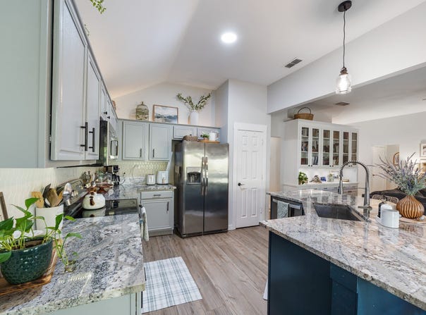 362 River Oaks Lane, Canton, TX 75103