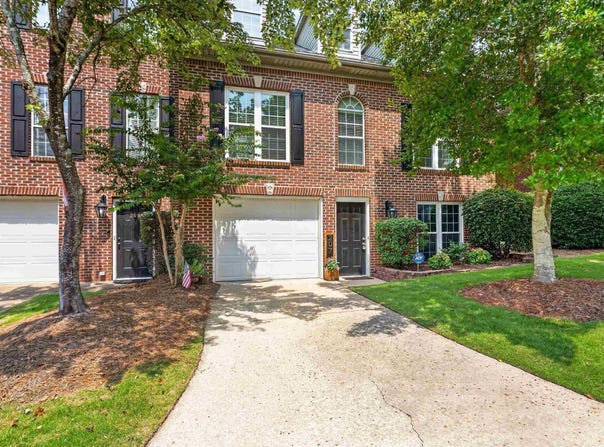 207 MEADOW CROFT CIRCLE, BIRMINGHAM, AL 35242