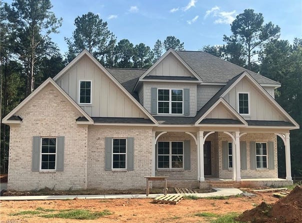 1870 Woodstock Road, Clemmons, NC 27012