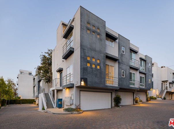 1098 Everett Pl, Los Angeles, CA 90026