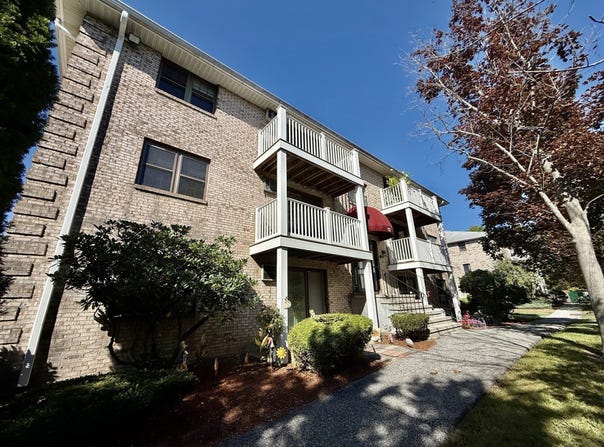 12 Kenmar Drive, Billerica, MA 01821