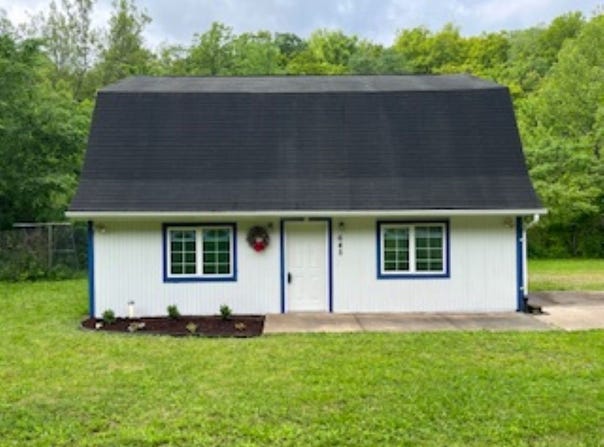 645 Route 30, Clinton, PA 15026