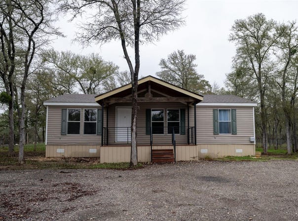 362 Saint Johns Rd, Dale, TX 78616